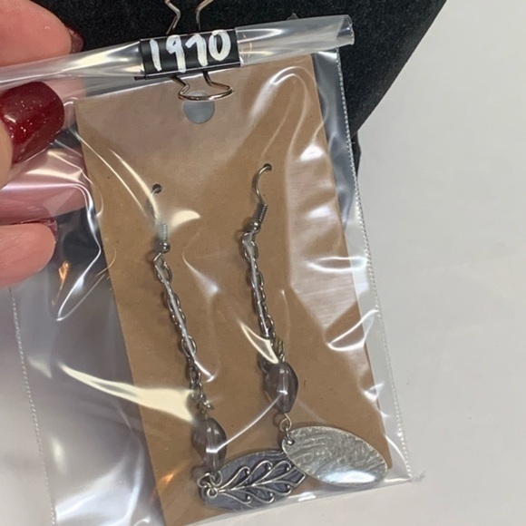 💐5/25 extra long dangle chain leaf statement - Picture 7 of 7